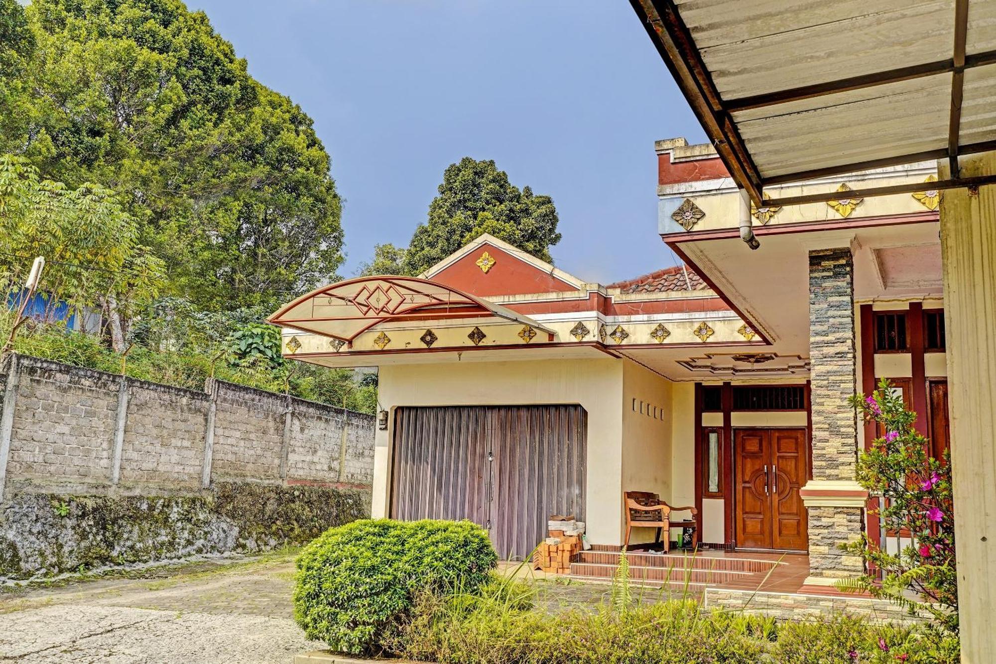 Oyo Life 91469 Pondok Pelita Lembang Luaran gambar